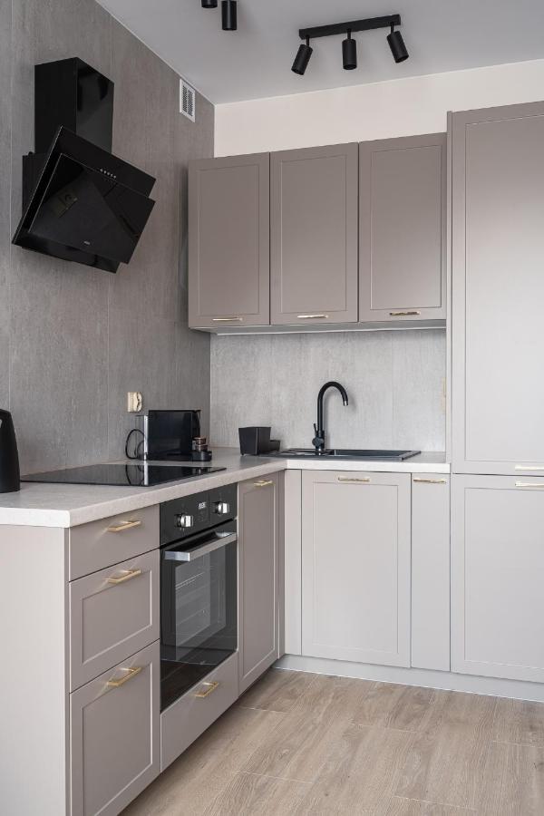 Rentplanet - Apartament Pilsudskiego วรอตซวาฟ ภายนอก รูปภาพ